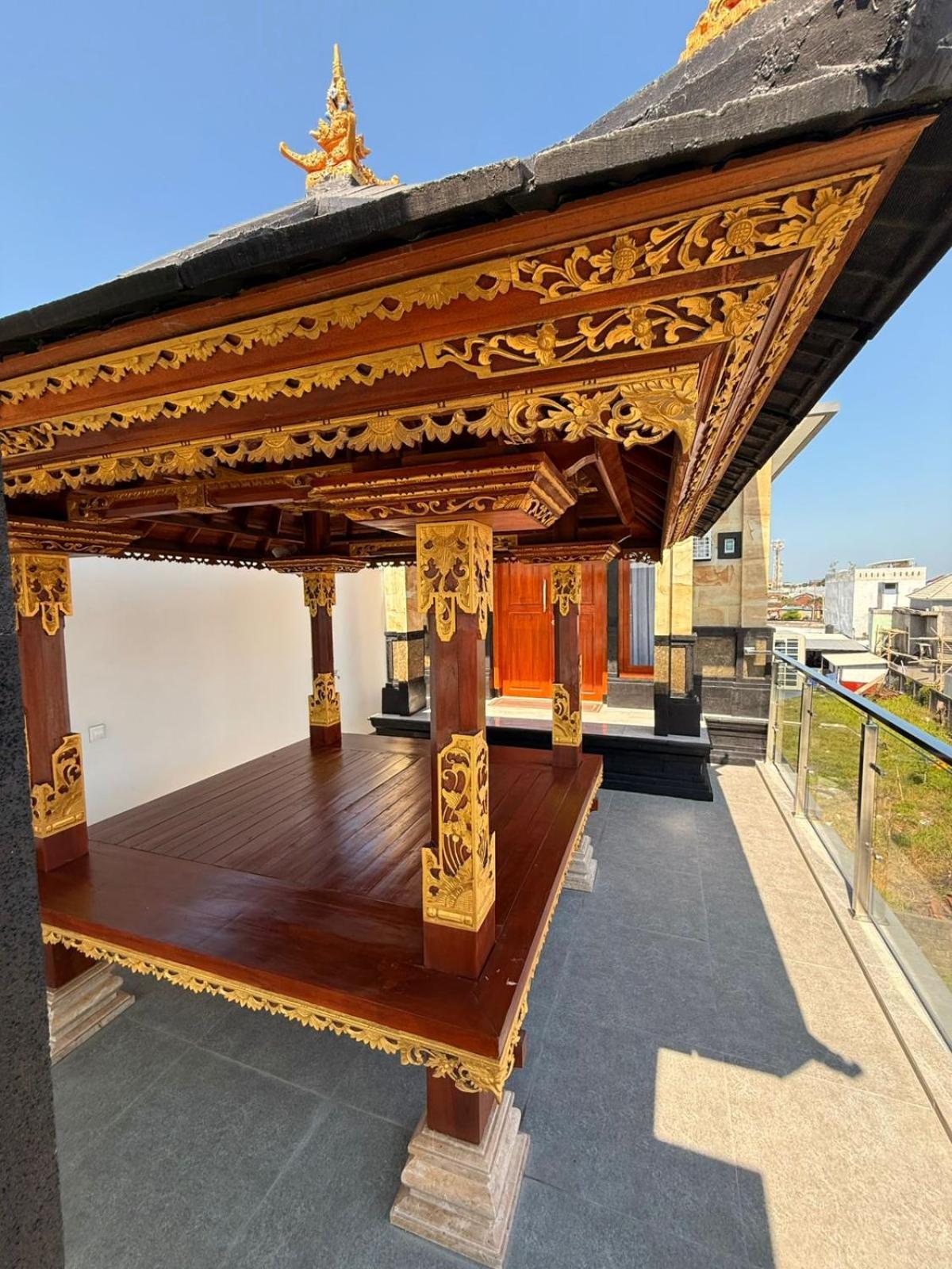 Shin In Bali Hotel Кута Екстериор снимка
