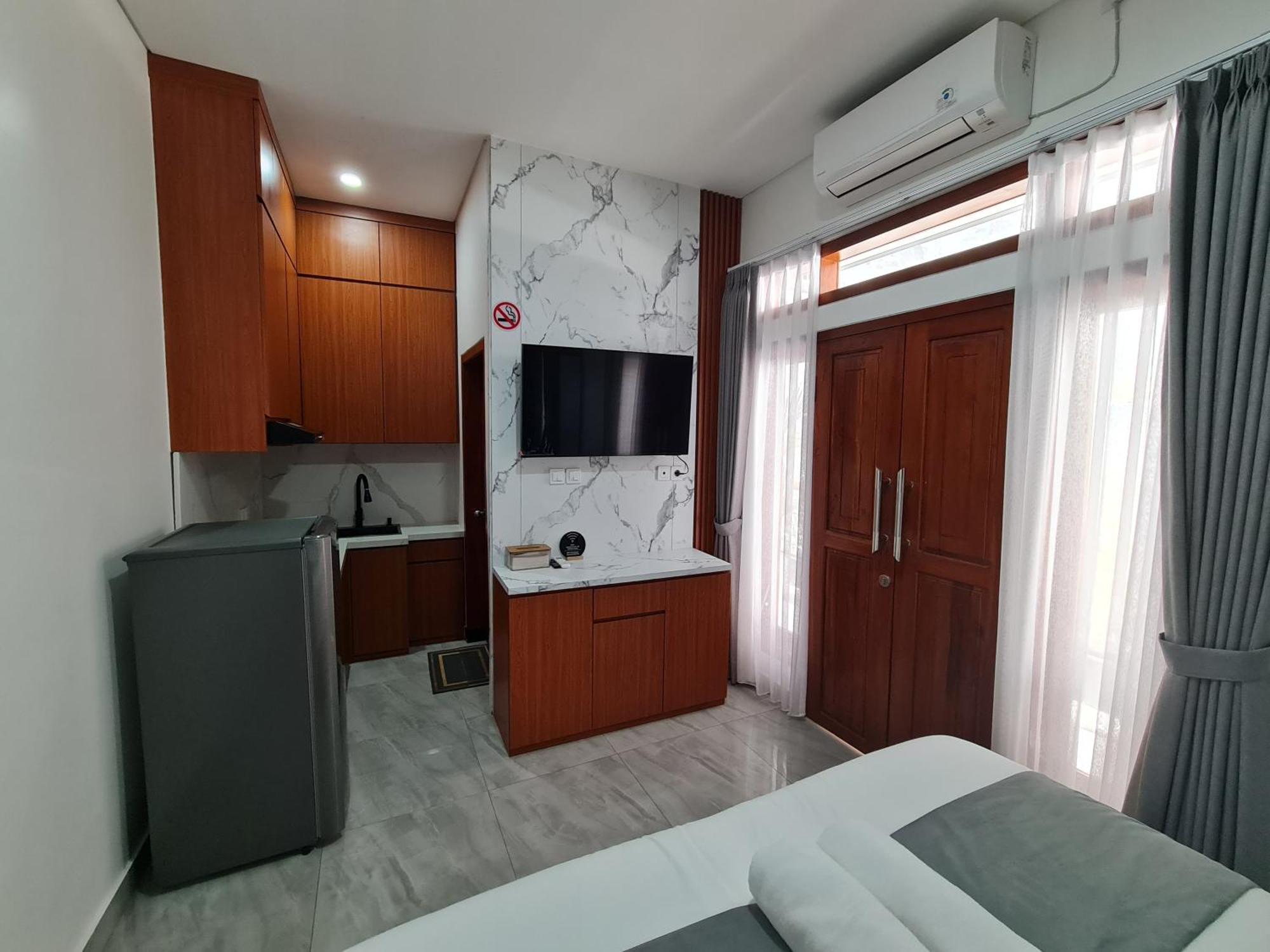 Shin In Bali Hotel Кута Екстериор снимка
